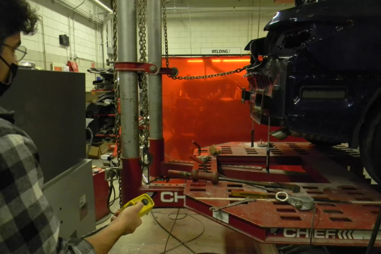 Automotive Collision Repair & Refinishing: Frame Pulling