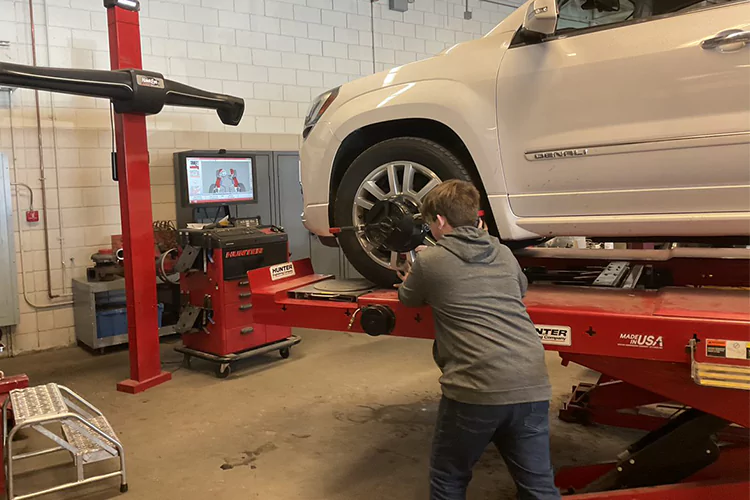 Automotive Technology: Computerized Wheel Alignments