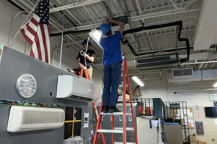 HVAC/Refrigeration: Ductless AC Installation