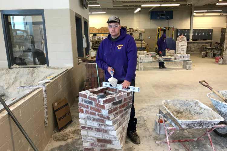 Masonry & Tile Setting: Twisted Piers