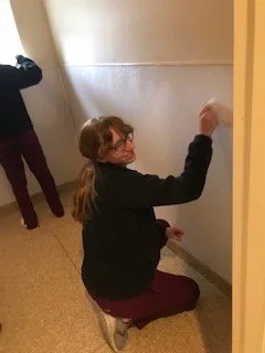 Veterinary Science: Deep cleaning a kennel at Barkwood Inn
